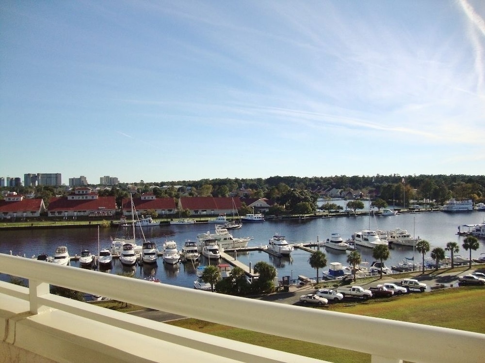 Yacht Club Villas #1-703 - 3 Br Condo