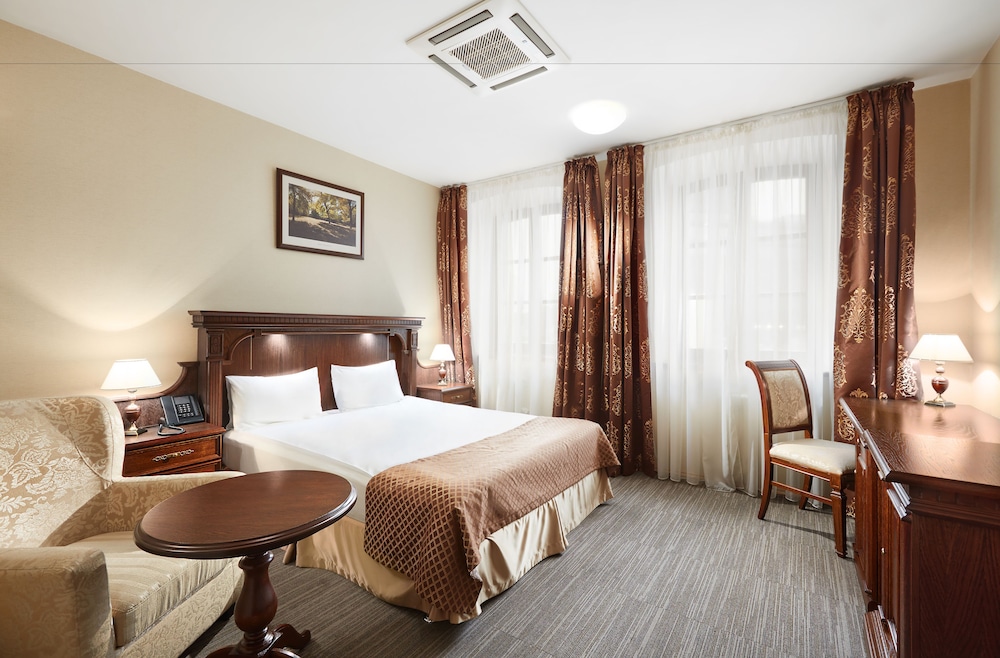 Victoria na Zamkovoy Hotel