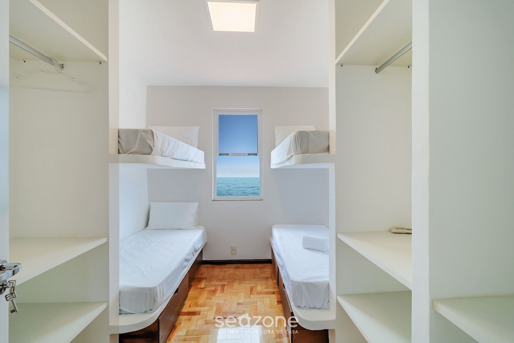 Beachfront Duplex House in Floripa Djb2064