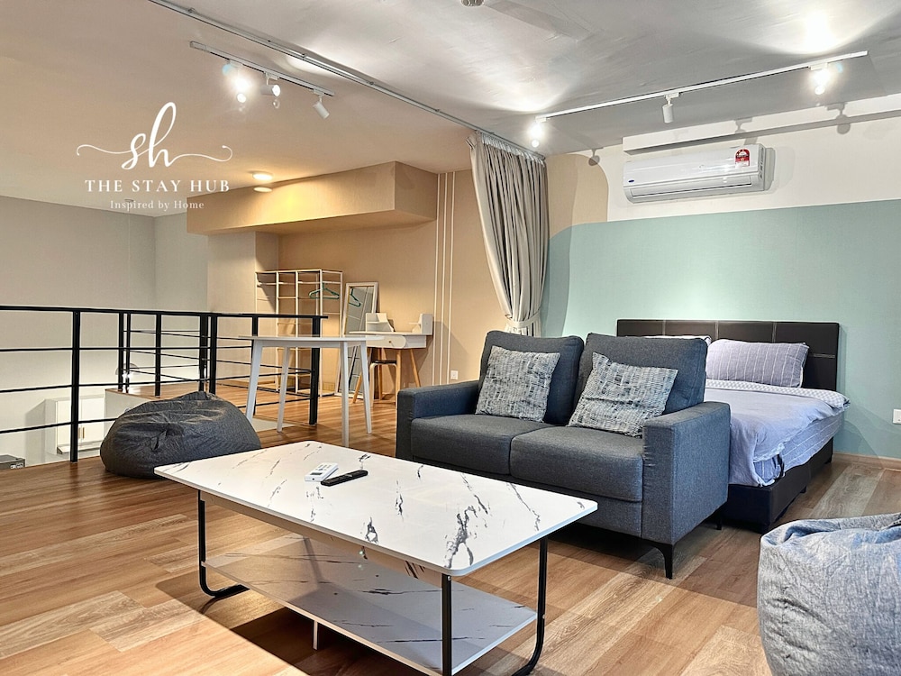 Arte Cheras Luxury Suites
