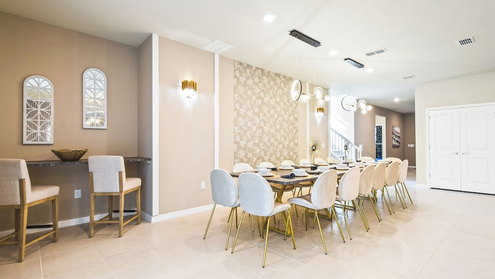 Windsor Island Resort 10br Universe Movie Loft Villa 3029 - Image 3