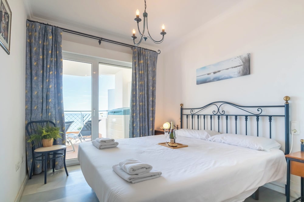 Mi Capricho Beach Front sea View & Pool