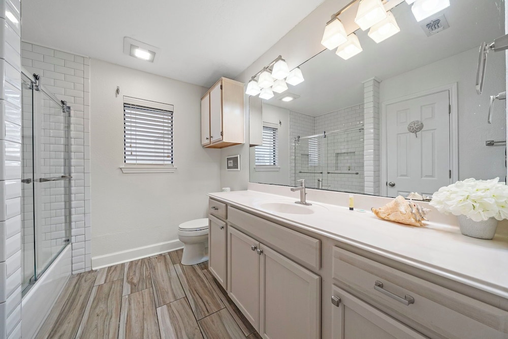Ocean View by Ryson Vacation Rentals