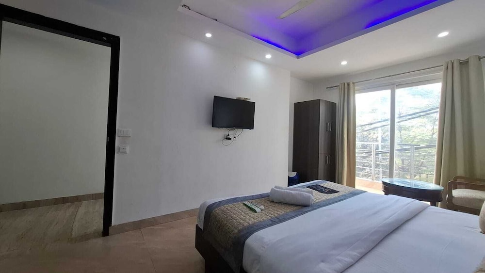 Hotel Taj Homestay- A Unit of Sahni's