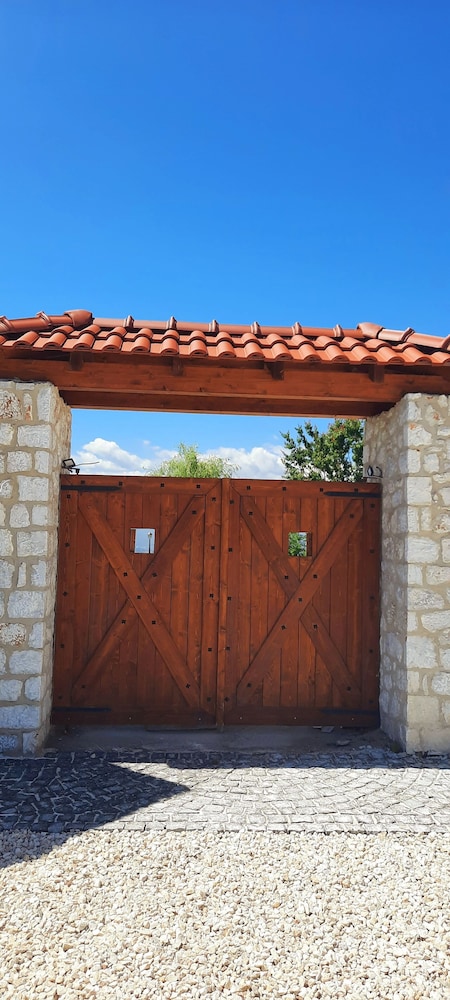 Macedonium Luxury Villa with big pool
