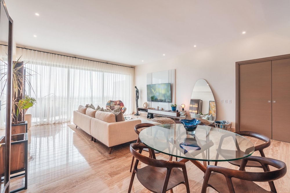Modern Apartment With Balcony in Cap Cana DAA