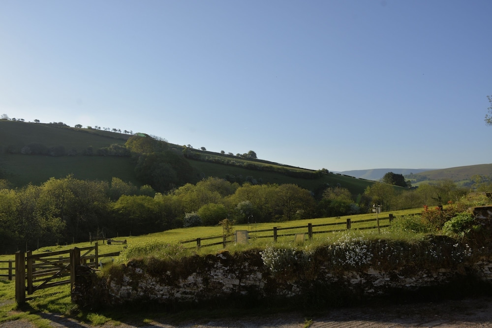 Gilfach Farm Holiday Accommodation