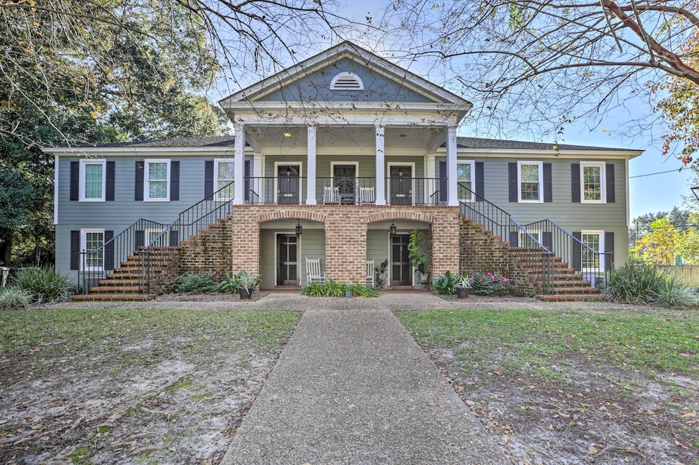 Walk to Broad St: Central Thomasville Condo view 5