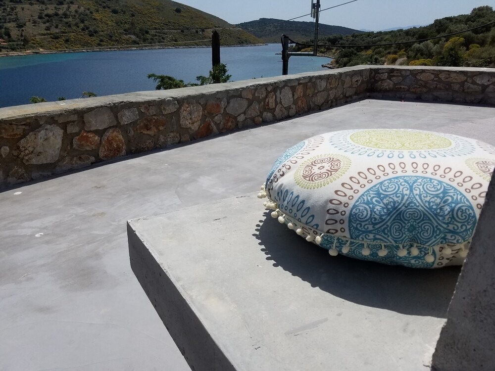Evia Silence Boutique Hotel
