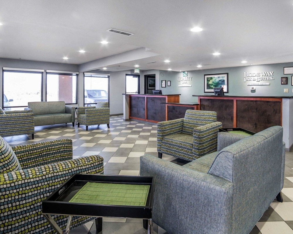 Laughlin Vacations - Rodeway Inn  Suites - Property Image 3