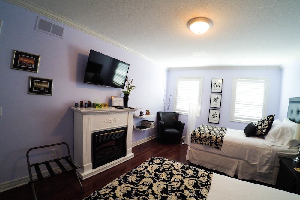 Niagara-on-the-Lake Vacations - Blue Skies Bed and Breakfast - Property Image 6