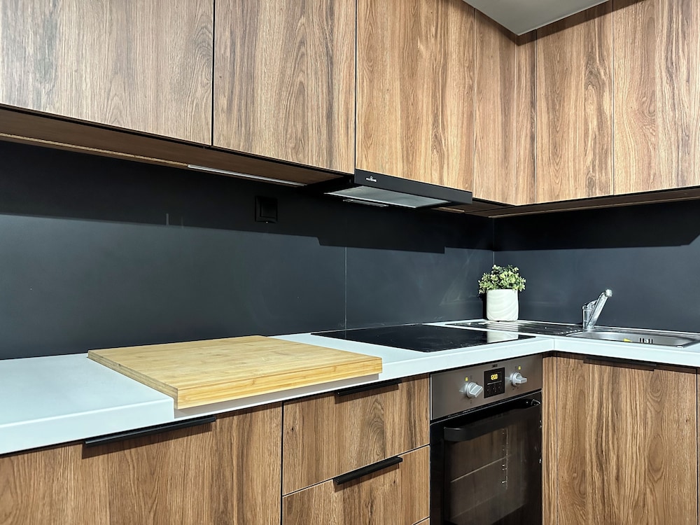 Maisonette Near Beach & City Center