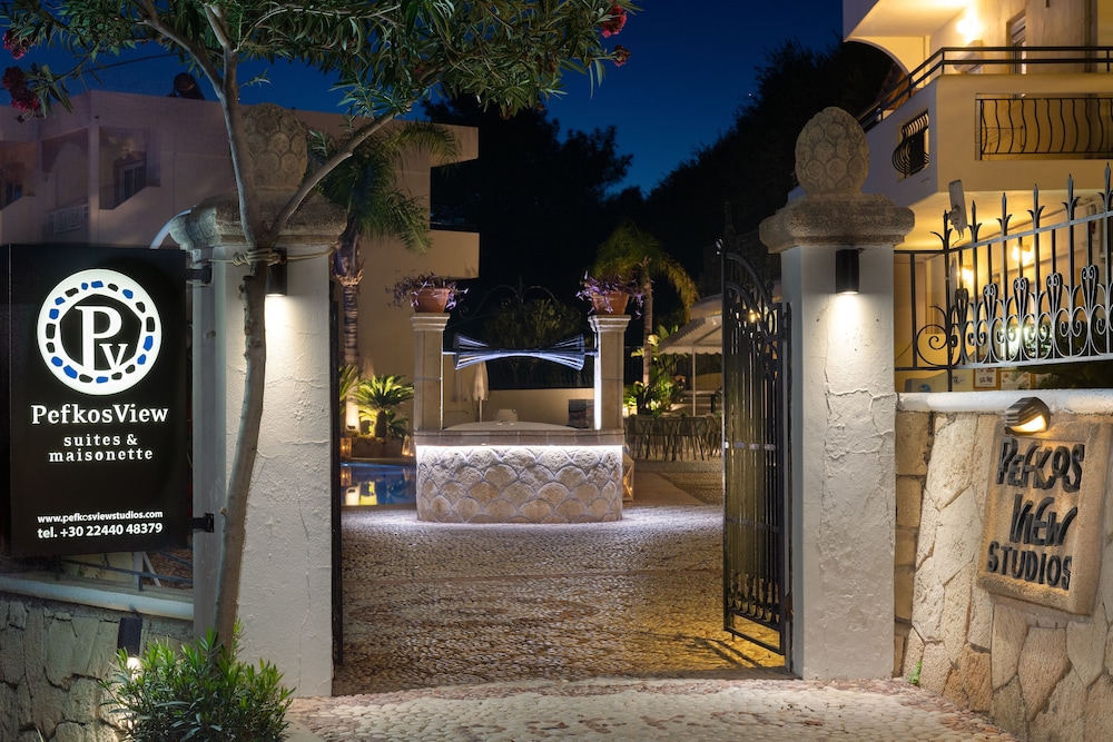 Hotel Pefkos View Suites&maisonette