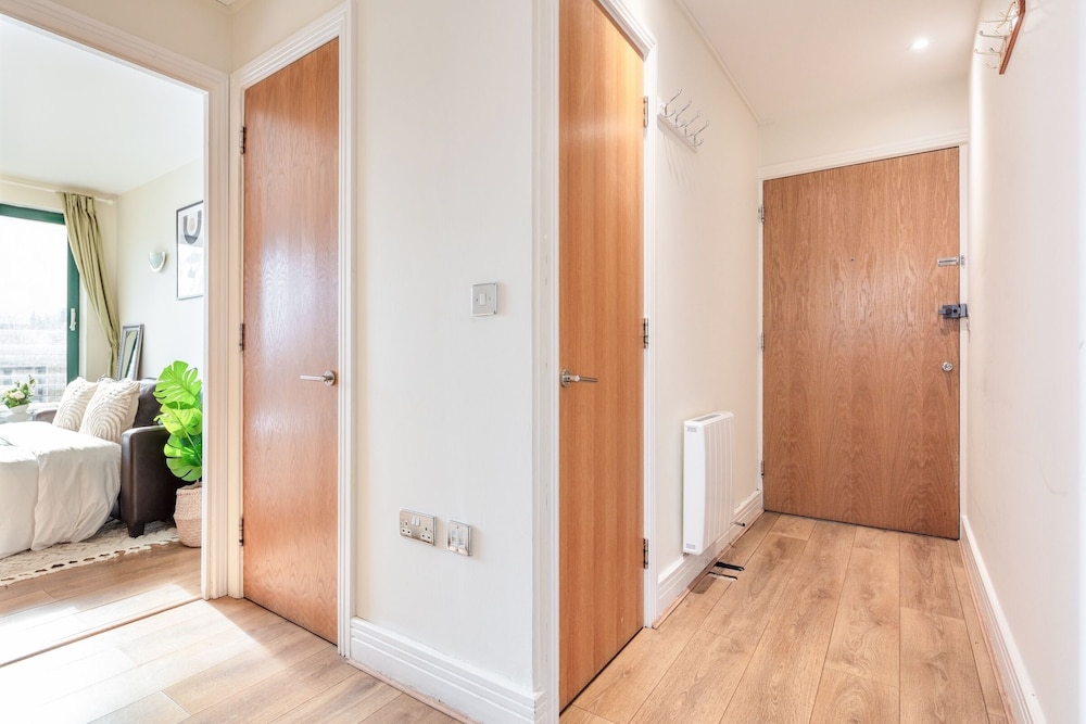 Charming 1BR Near Tower Bridge Walks