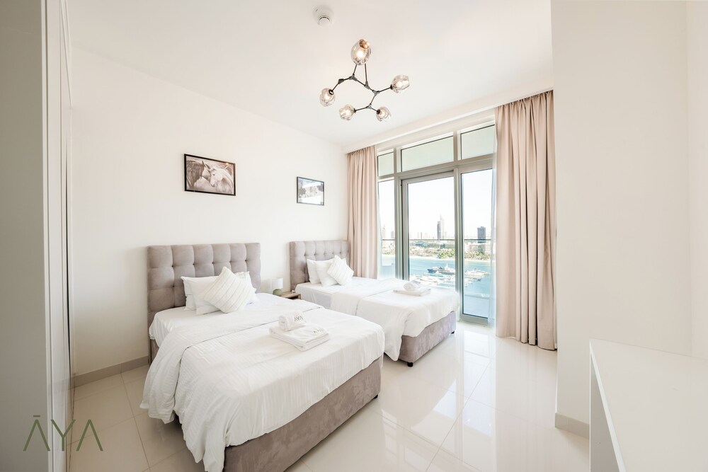 Luxurious 2BR at Sunrise Bay