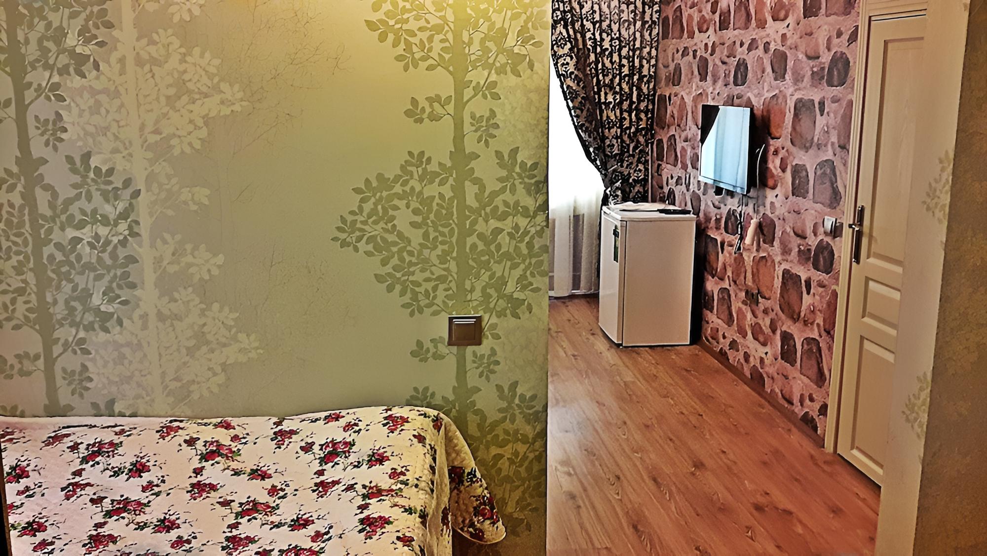 Dedeli Deluxe Hotel