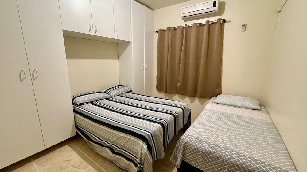 AP 07 Ala Bombinhas Residencial Solavir