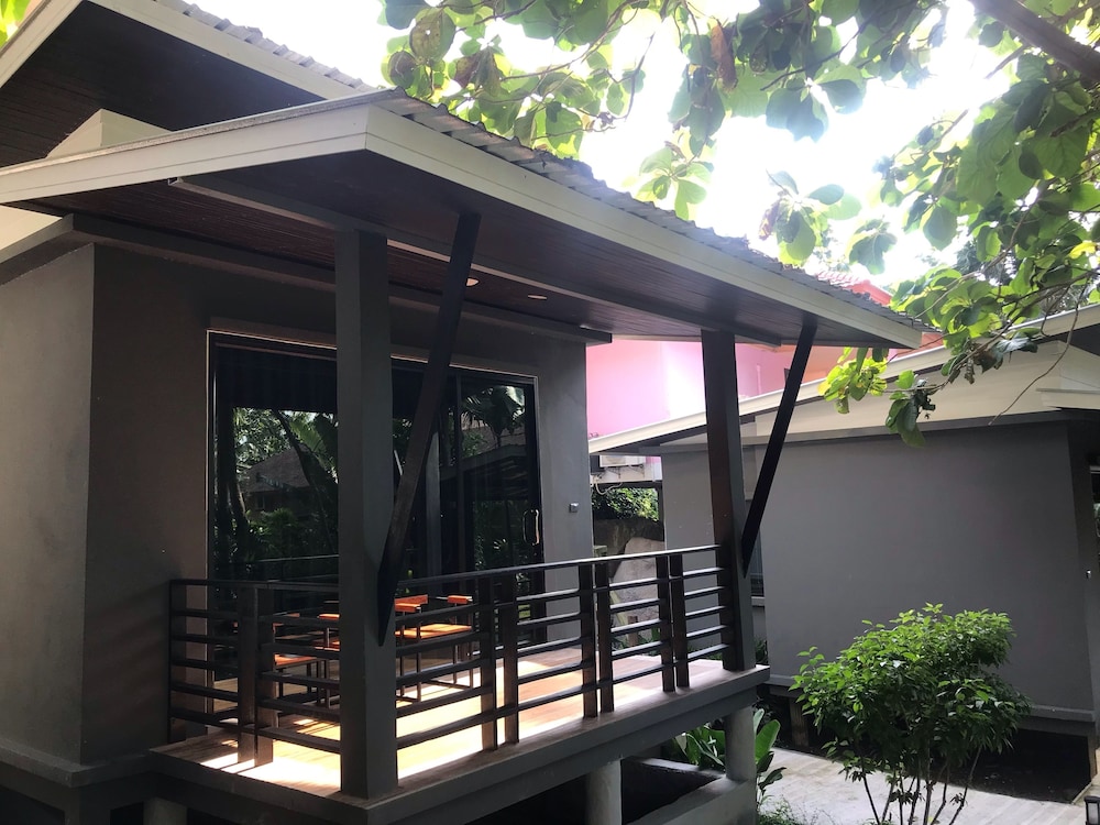 Rin Beach Resort