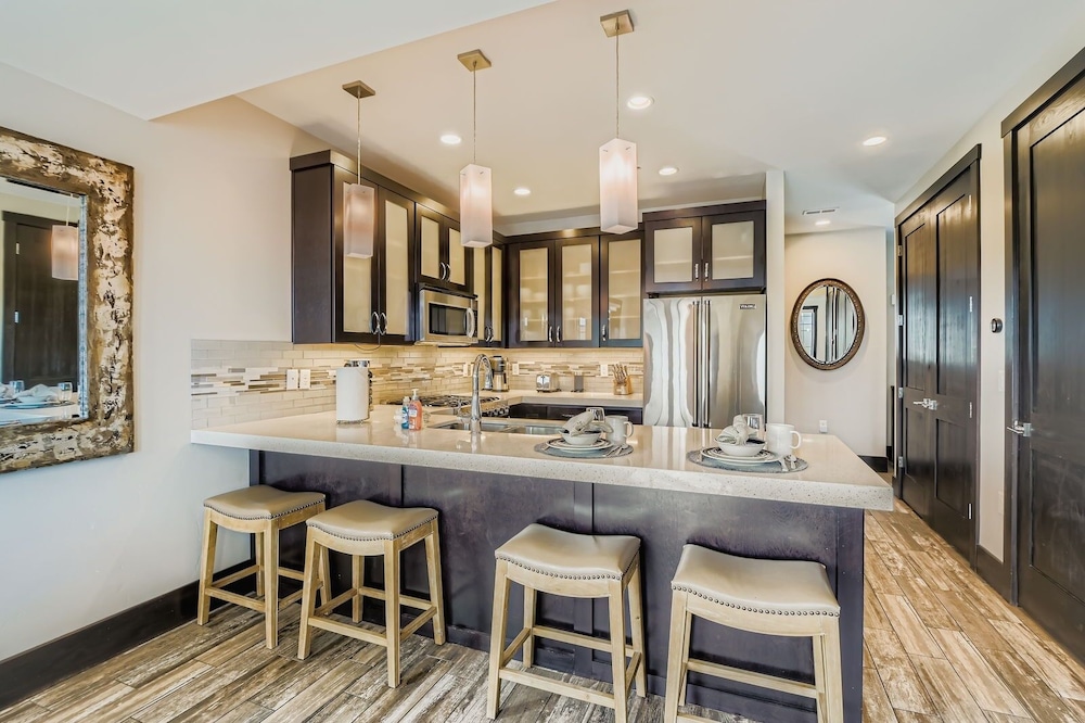Tranquil Blackstone Getaway 3 Bedroom Townhouse