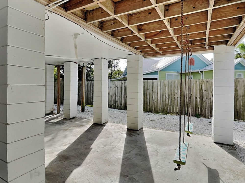 Back River Bungalow by Tybee Vacation Rentals