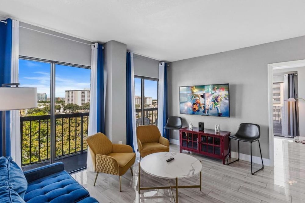 Enclave Swanky