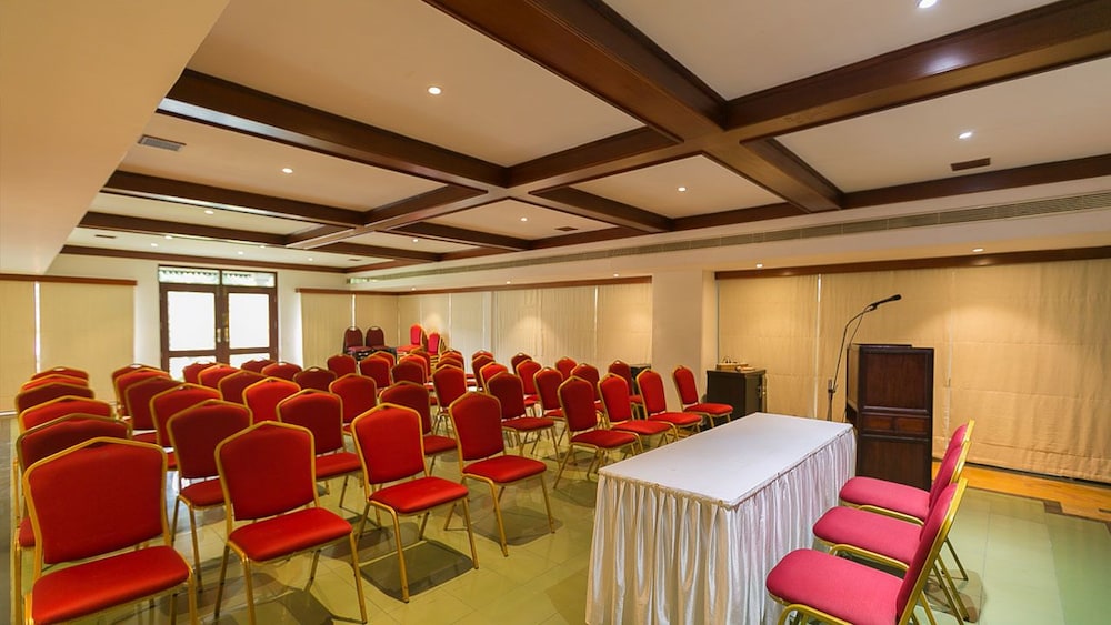 meeting & event spaces