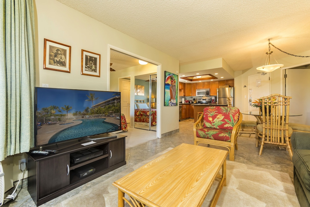 Maui Banyan - Maui Condo & Home view 2