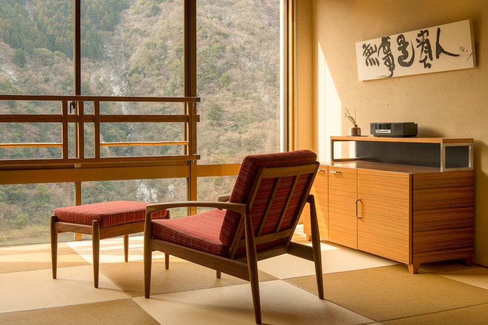 Hotel Iyaonsen