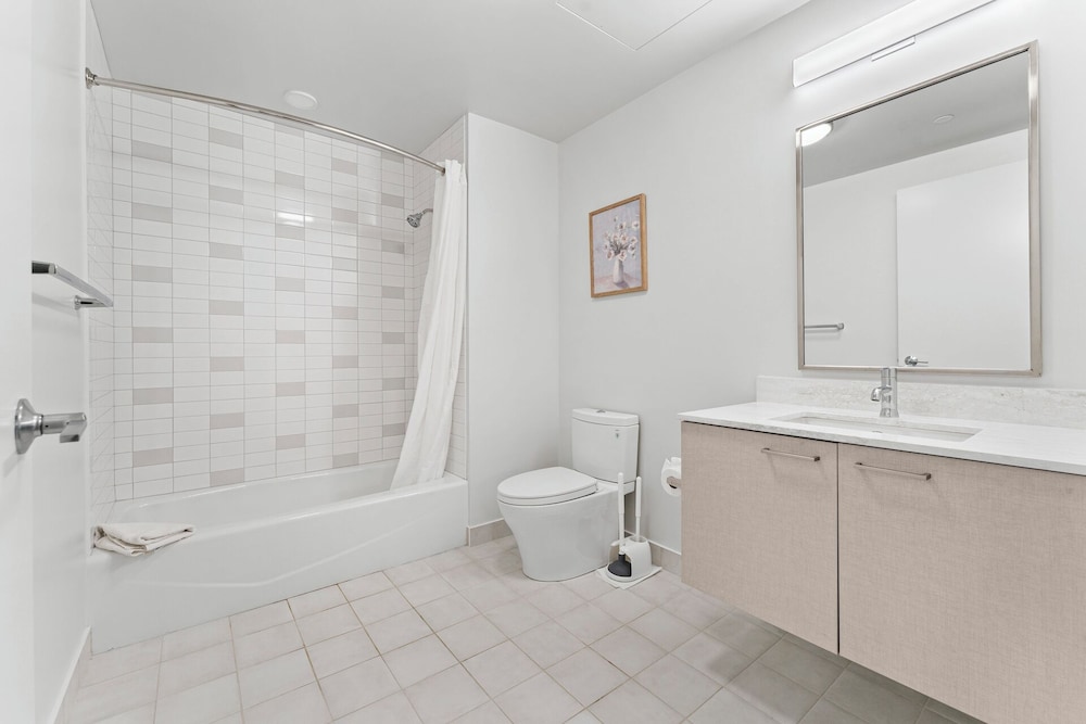 Furnished Apts near Harvard Stadium