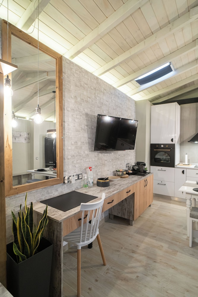 Vayas Residences Legacy