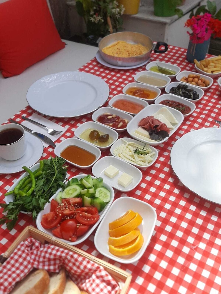 Delos Otel