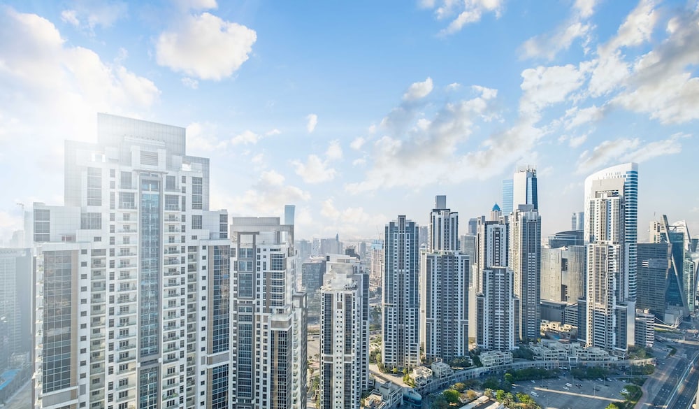 LUX Paramount Burj View Business Bay