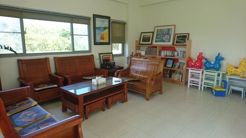 Kuan Min Home