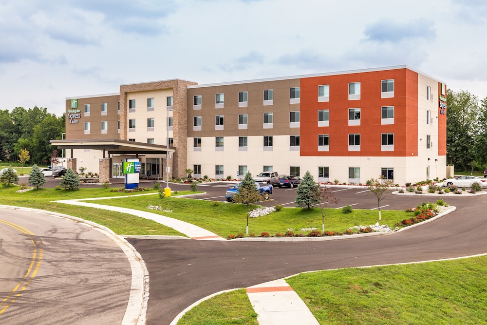 Hotel Holiday Inn Express & Suites Elkhart North, an IHG Hotel - Image 1