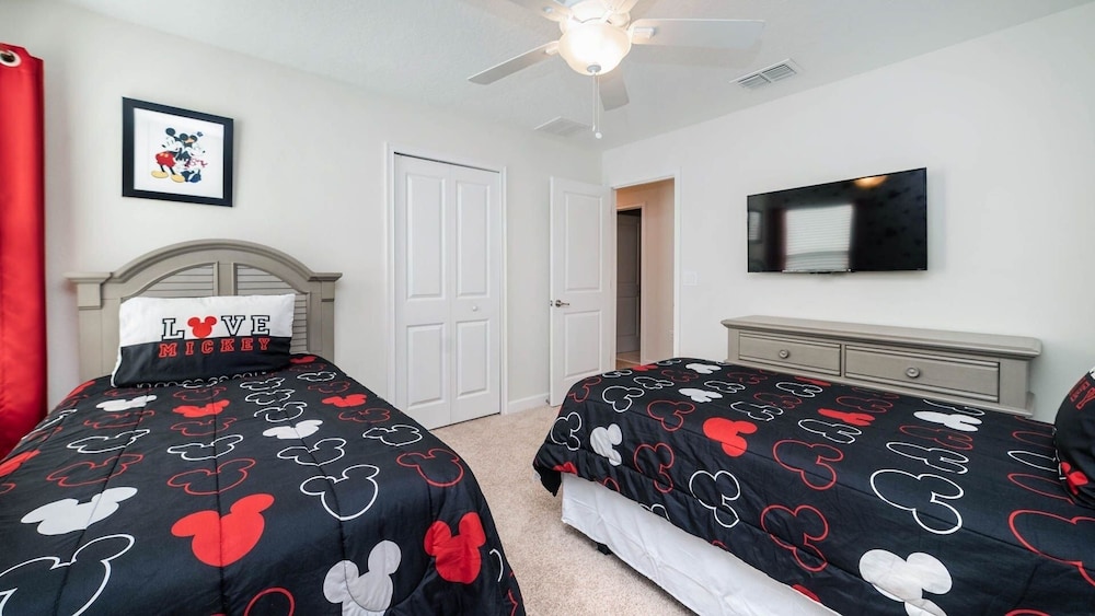 Championsgate Resort 6 Bedroom Private Pool Home 6 Home