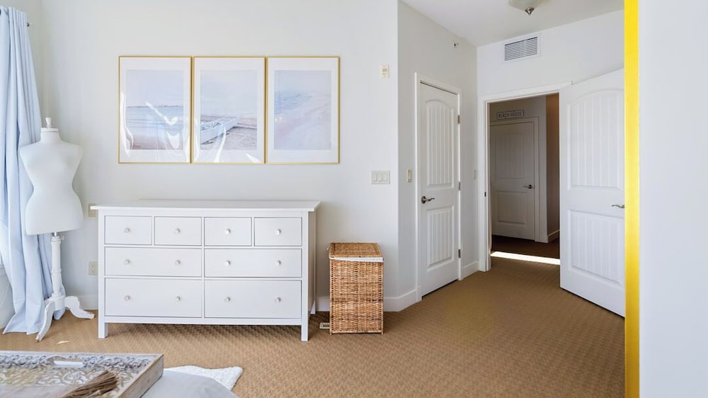 The Beach House at Barona Beach 4301