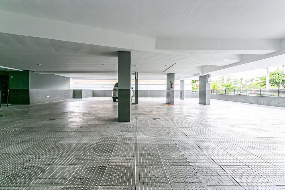 Apartment With/pool in Jurere Internacional Epc204