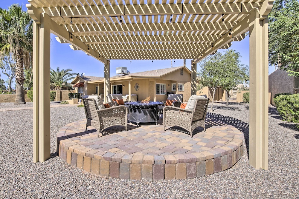 Stunning Sun Lakes Retreat < 1 Mi to Golfing! view 4
