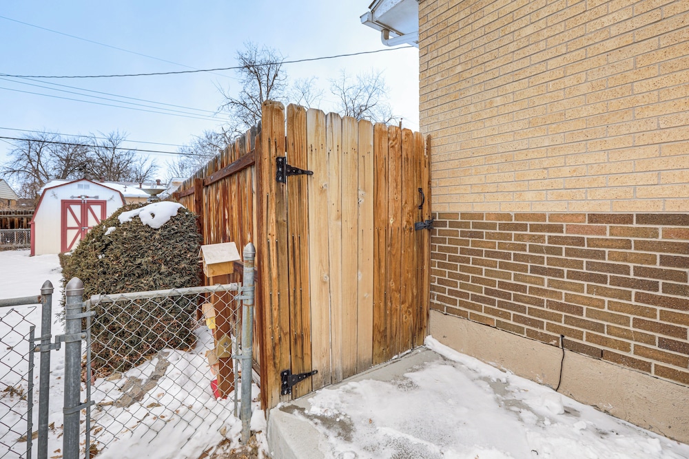 8 Mi to Dtwn: Denver Haven w/ Fenced Yard!