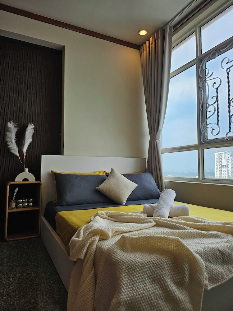 HOANG ANH GOLD HOUSE APARTMENT
