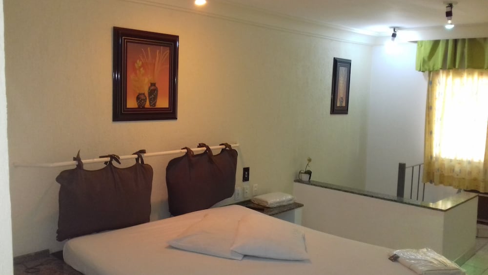 Motel dos Arcos