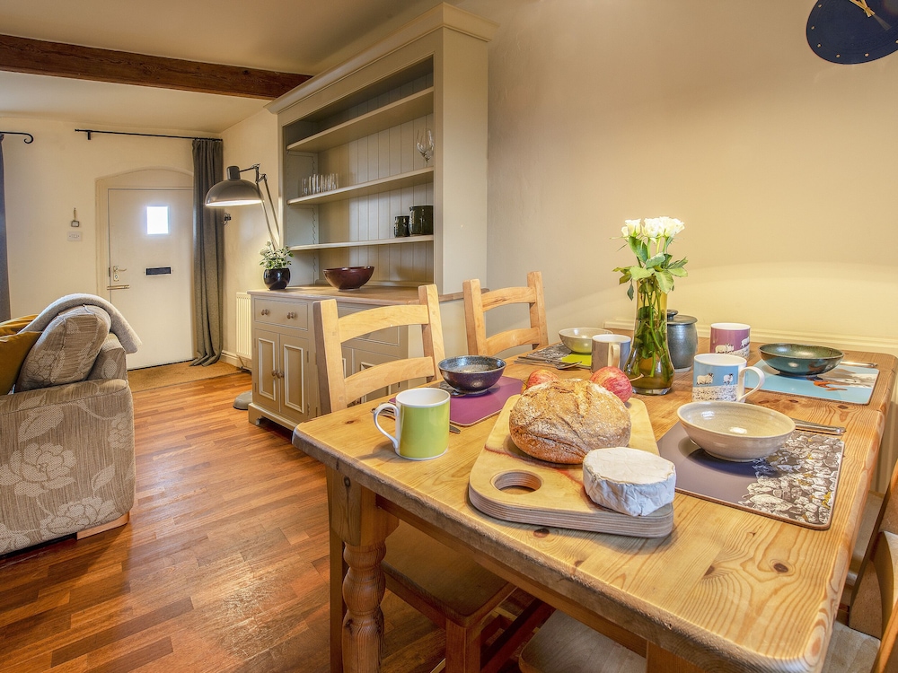 Beacon Cottage