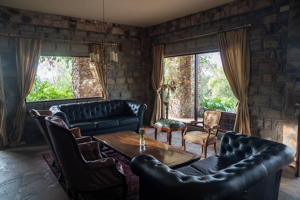 Masai Manor by Hidden Retreats