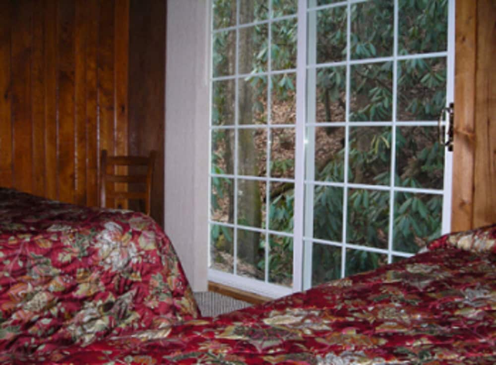 Cabins at Twinbrook Resort