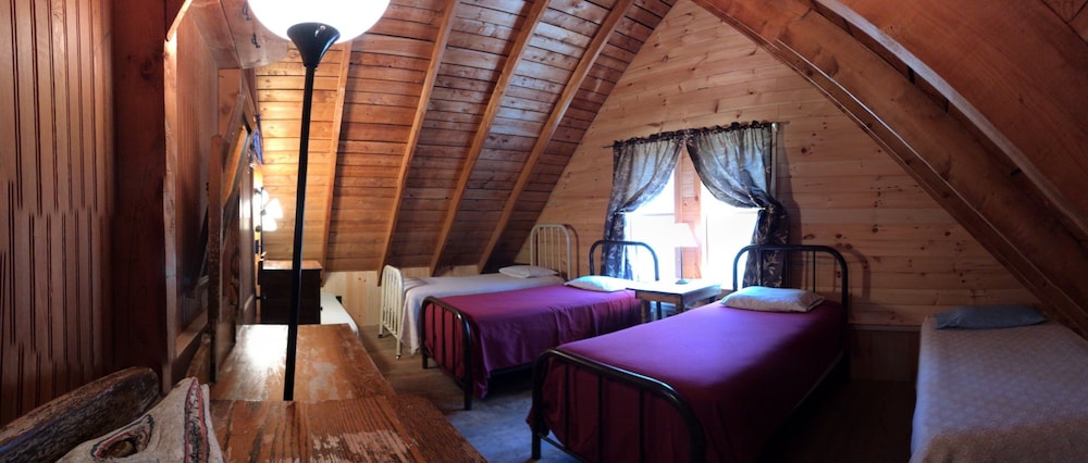 Bald Mountain Camps Resort