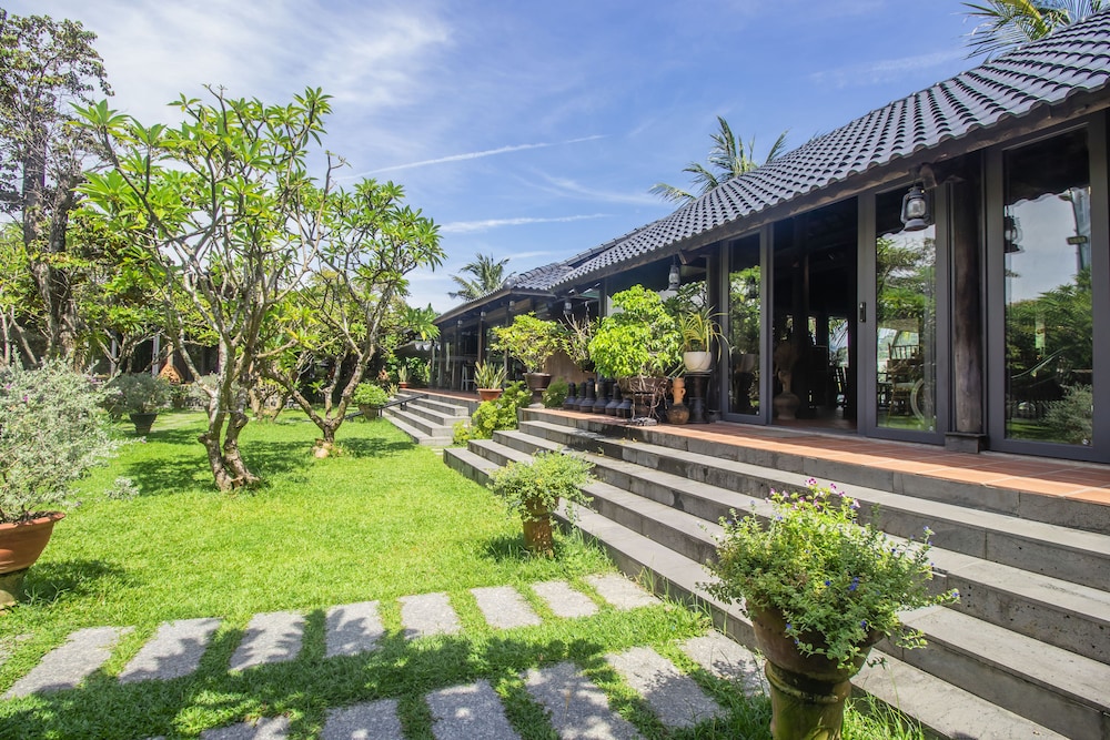 Champa Island Nha Trang - Resort Hotel & Spa