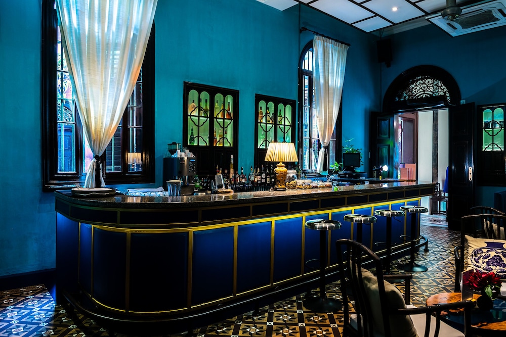 Cheong Fatt Tze - The Blue Mansion 122