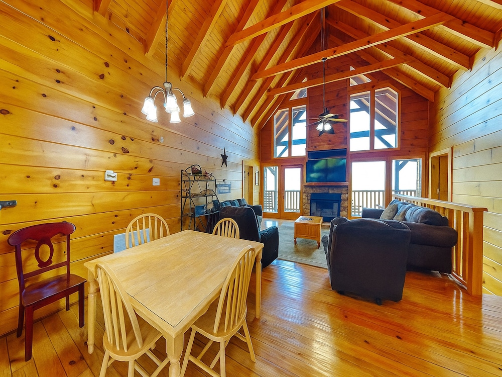 The Overlook by Jackson Mountain Rentals