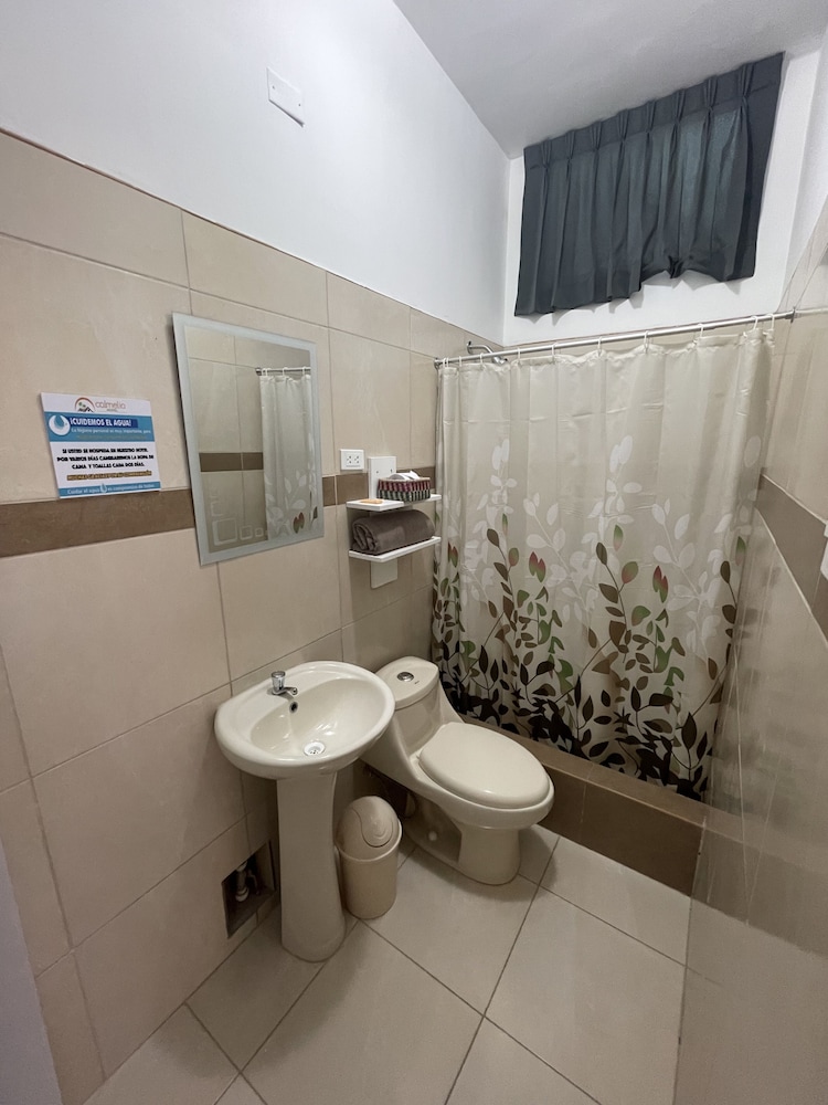 Hotel Calmelia