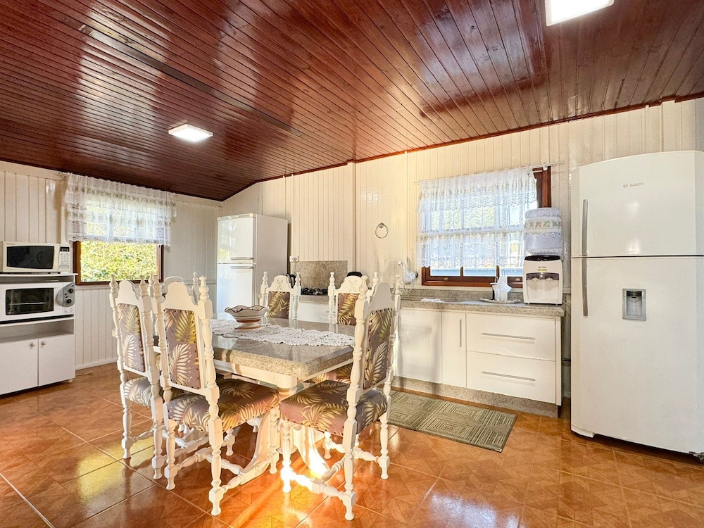 Casa Aconchegante na Lagoa de Ibiraquera